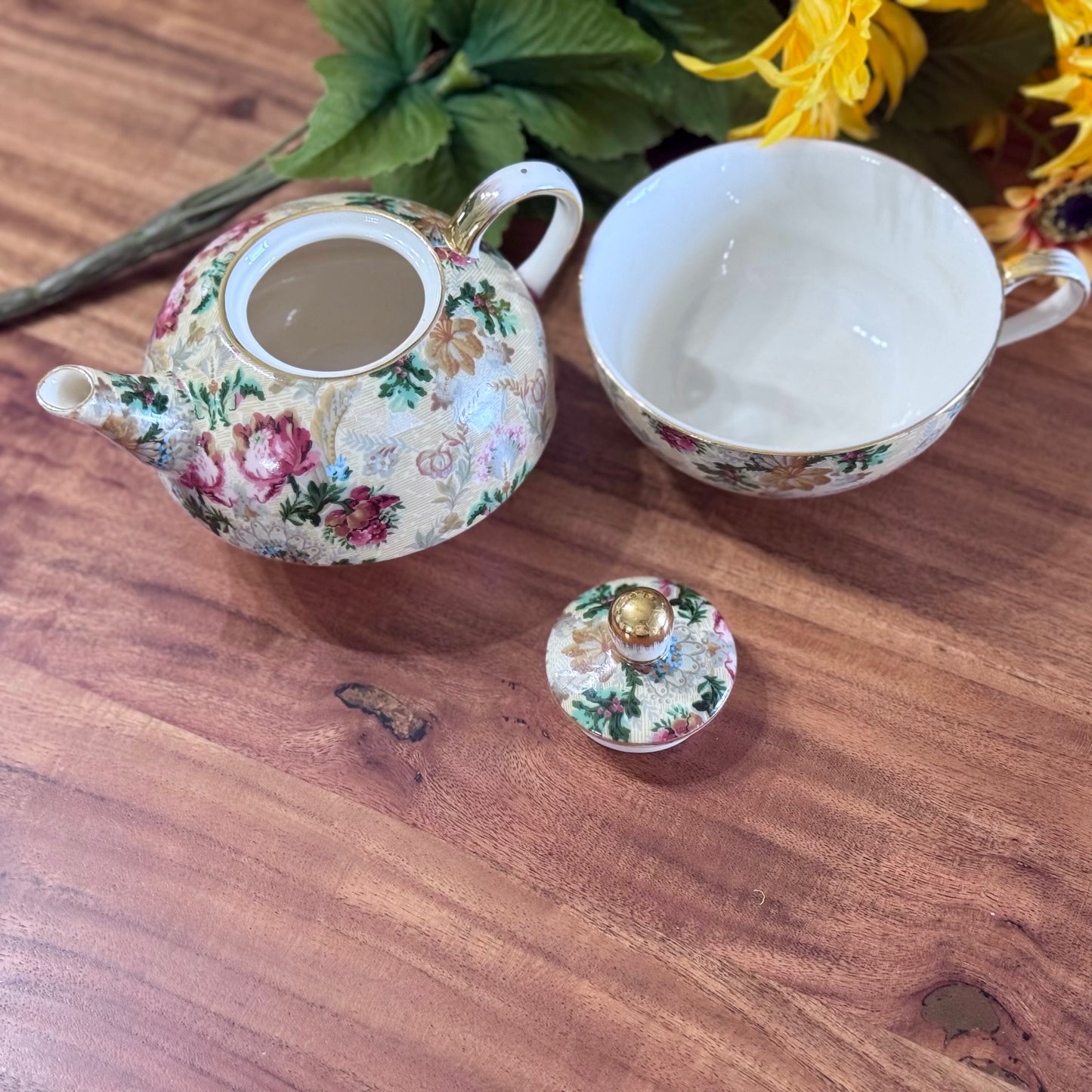 Skye McGhie 'Wild Rose' Tea For One Set