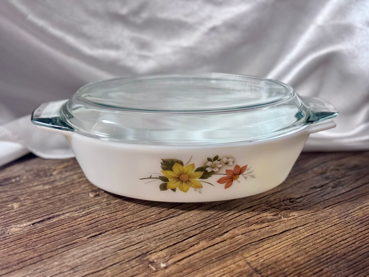 "Autumn Glory" Pyrex England Casserole Dish with Lid