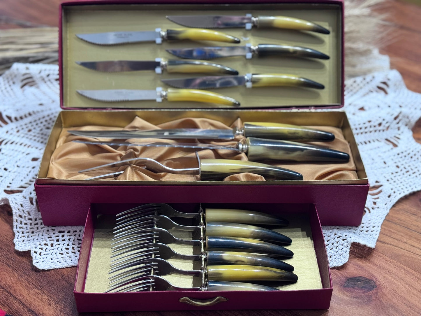 Pierre Alain Sheffield England 15 Piece Cutlery/Carving Set
