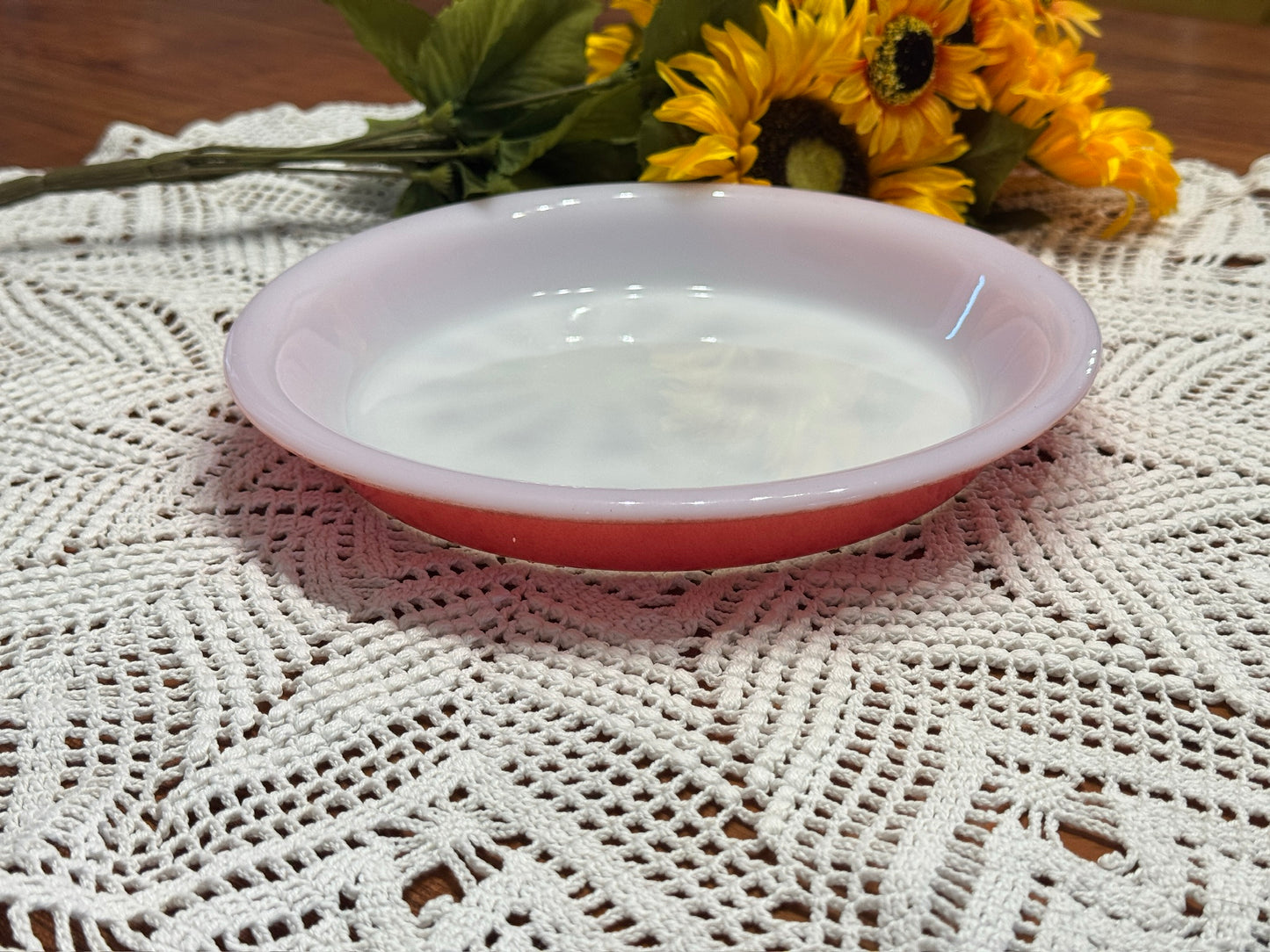 PYREX Flamingo Pink 209 Pie Plate