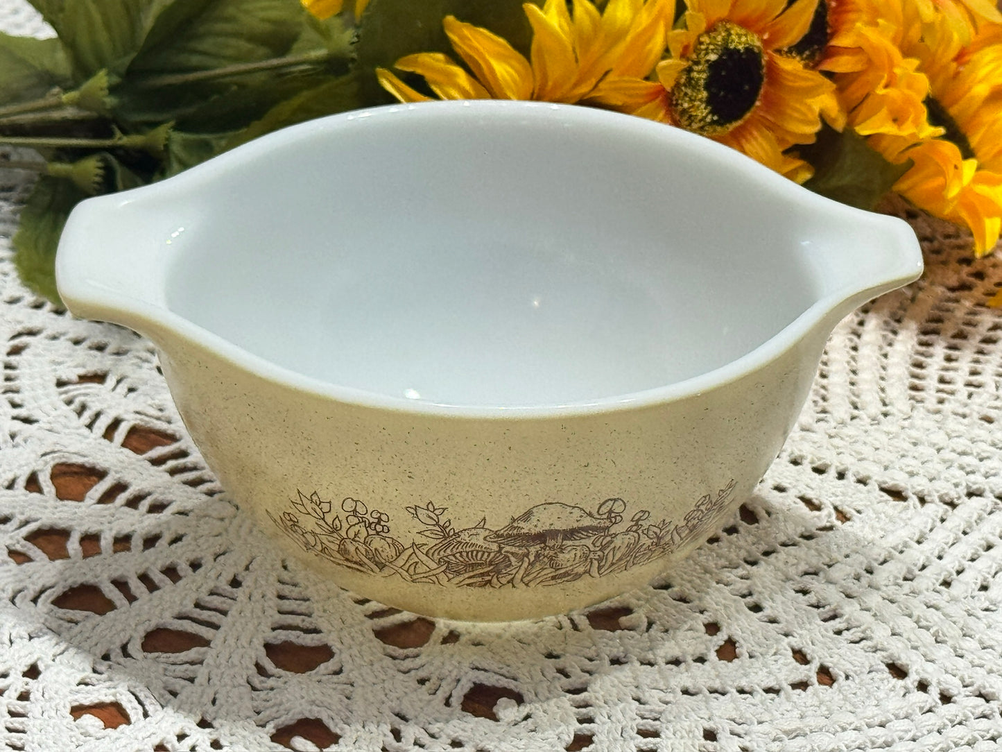 PYREX 'Forest Fancies' Cinderella Mixing Bowl Set