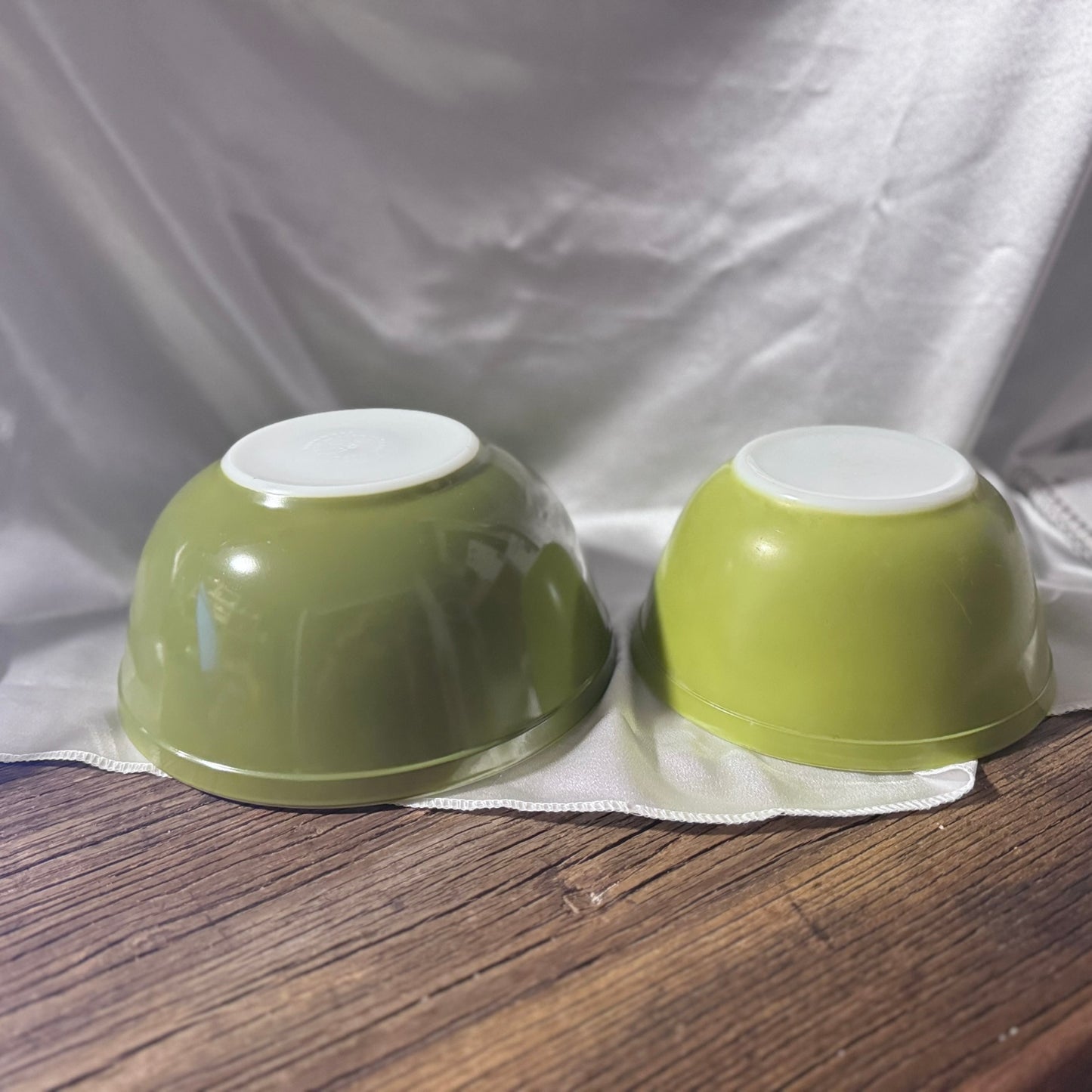 Pyrex #403 & #402 Verde Green Nesting Bowls
