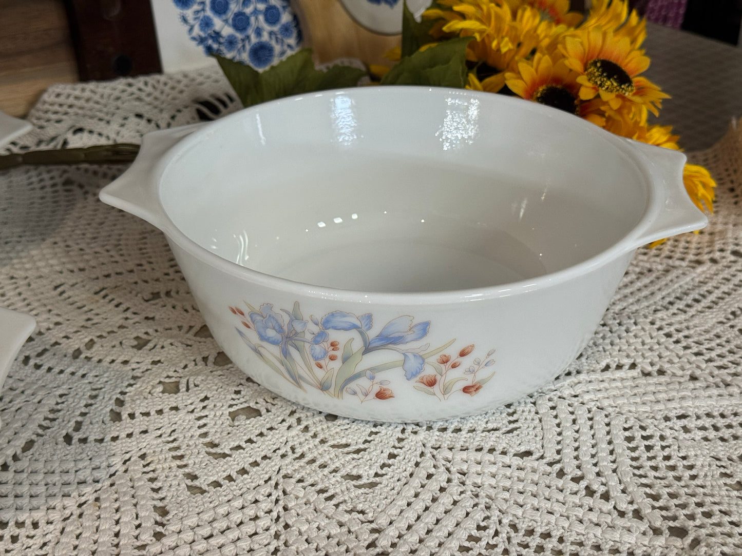 PYREX England "Blue Iris" Stacking Bowl/Casserole Set