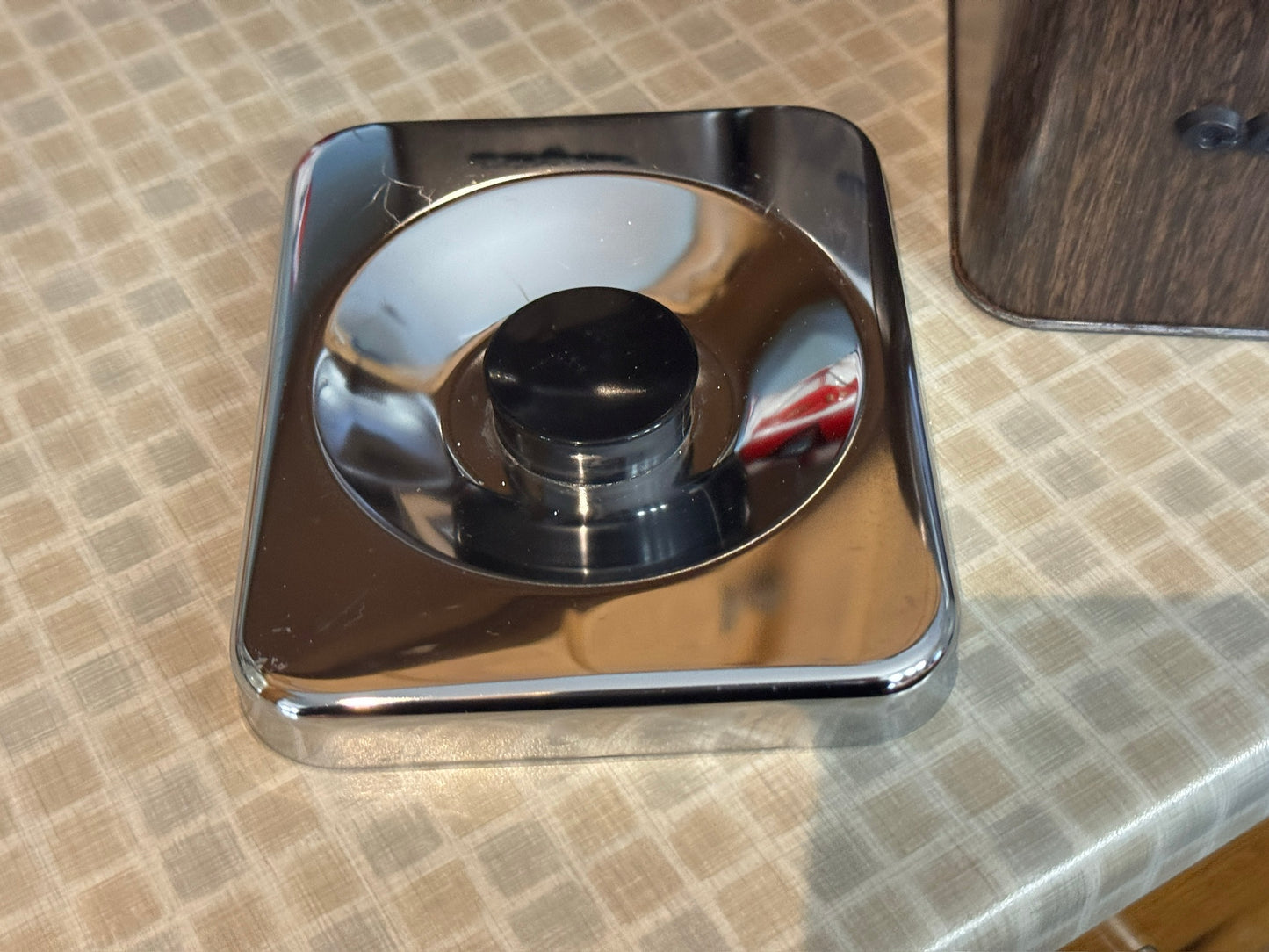 The Queen Line Faux Wood Grain Finish Canister Set