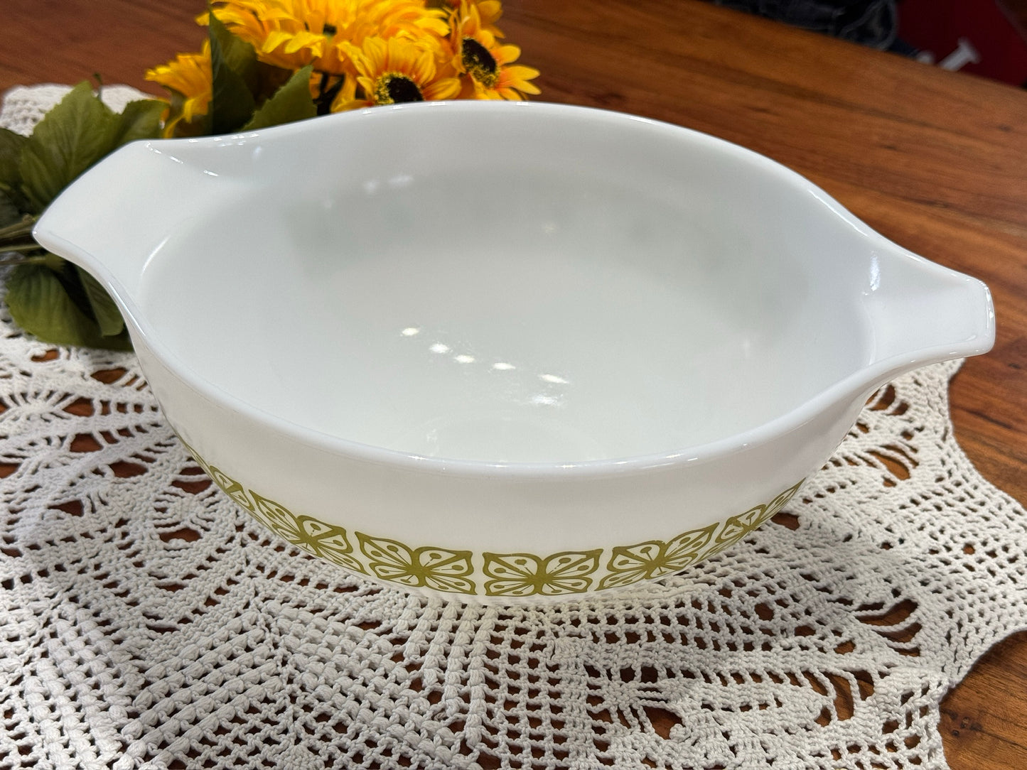 PYREX Verde Green Cinderella Mixing Bowl 444