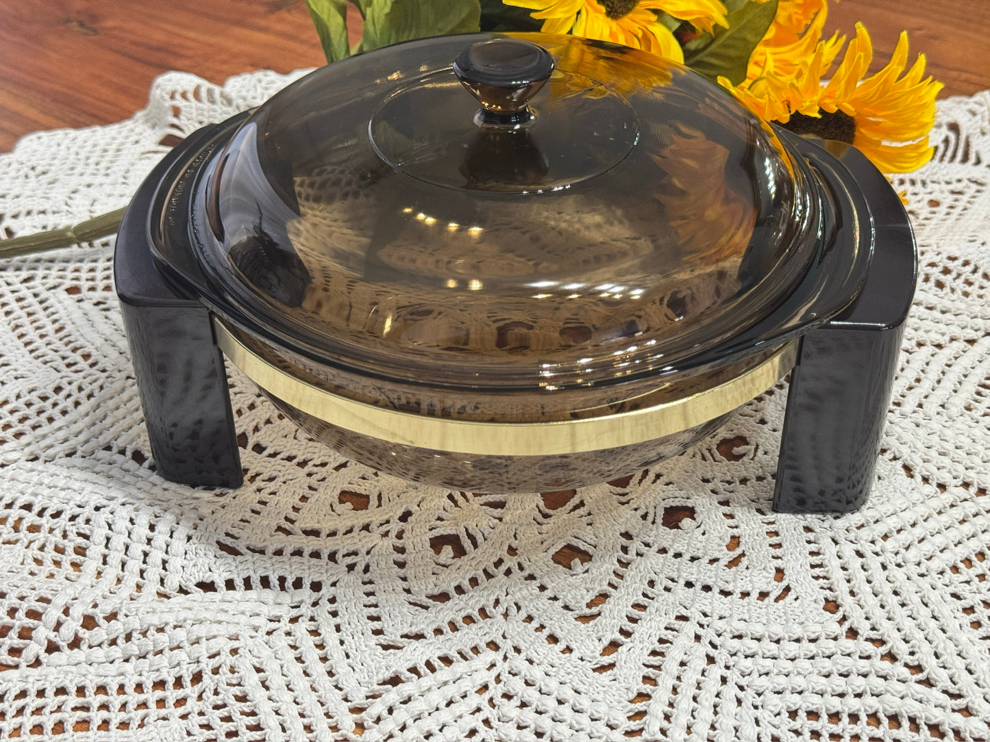 PYREX Amber Glass Casserole Dish With Serving Cradle