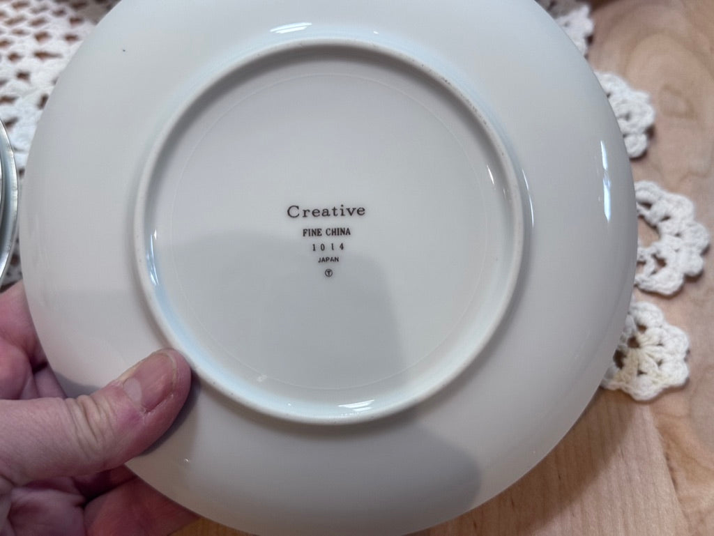 Creative 'Starburst' Pattern Salad/Dessert Plates & Platter
