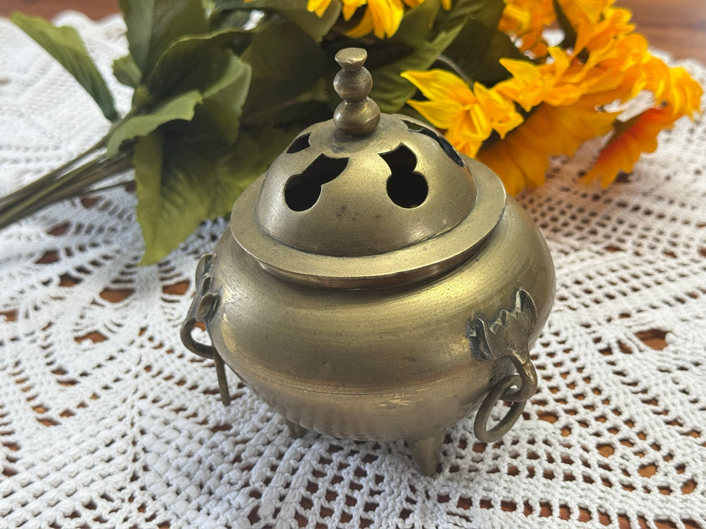 Vintage Lidded Chinese Bronze Incense Burner