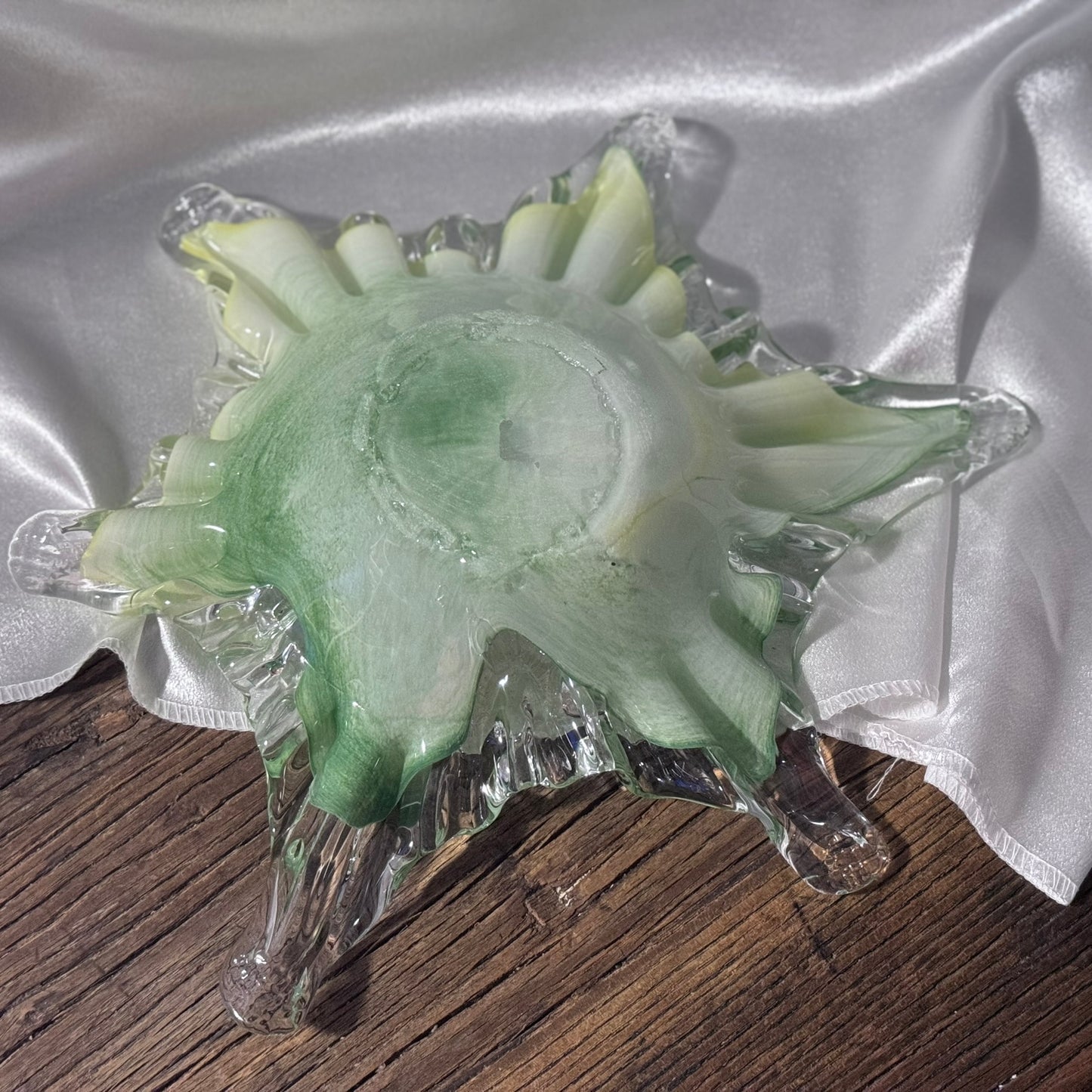 Lavorizione Arte Murano Glass Splash Bowl