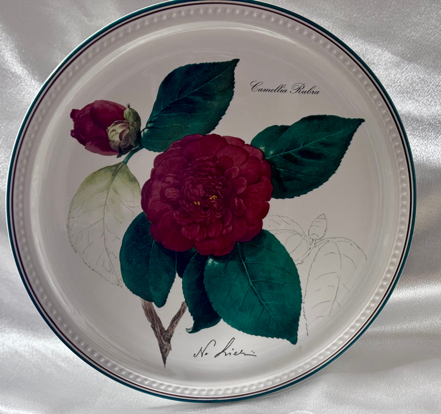 Villeroy & Boch Nicolas Liex 'Camellia Rubra' 1985 Wall Plate