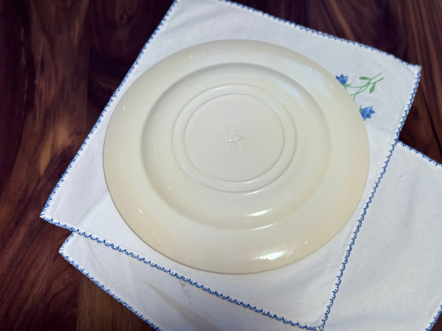 EIT English Ironstone Blue Willow Dinner Plate