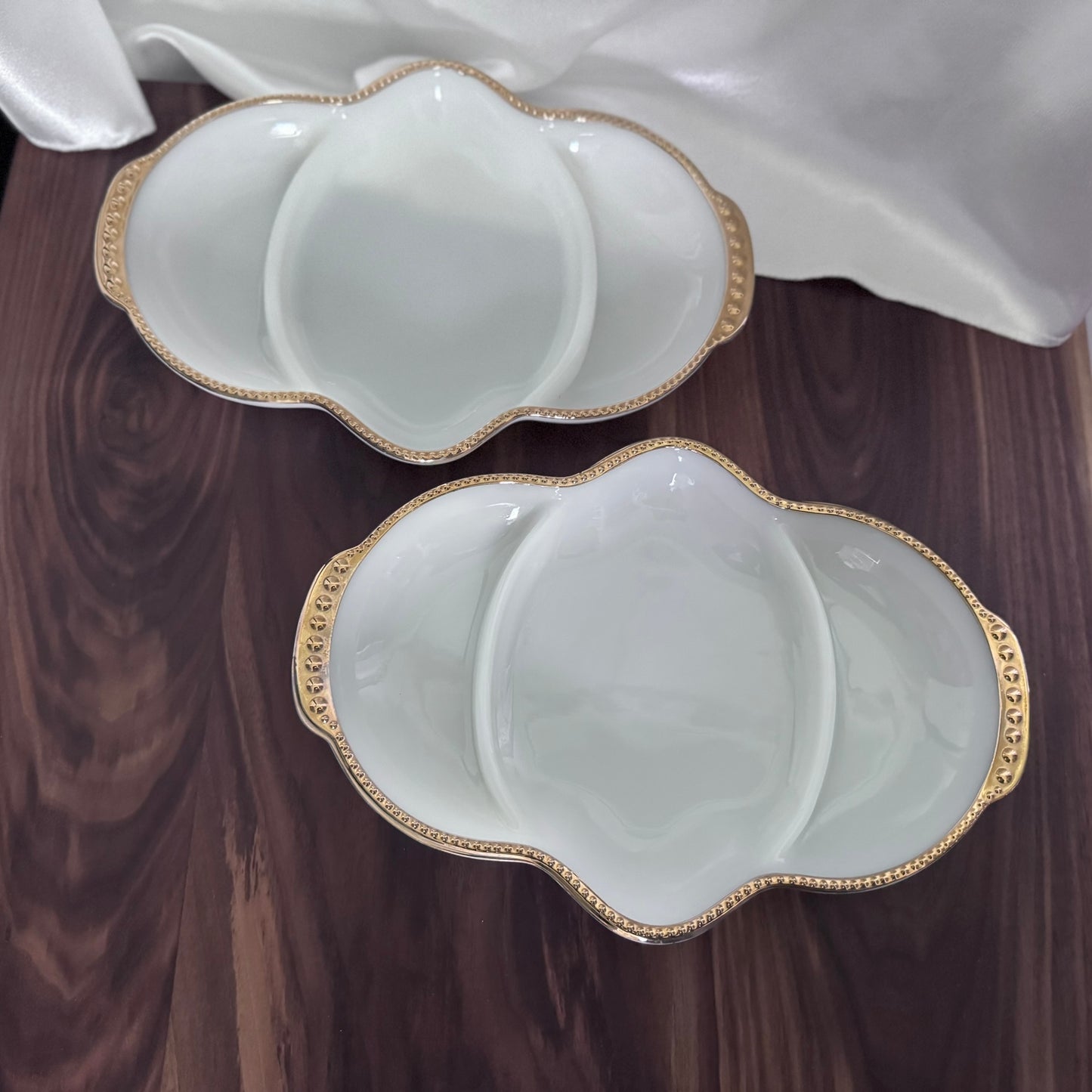 Anchor Hocking Milk Glass Pickle Dish