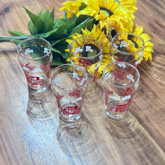 Dominion Red/White Vintage Automobile Stackable Small Juice Glasses