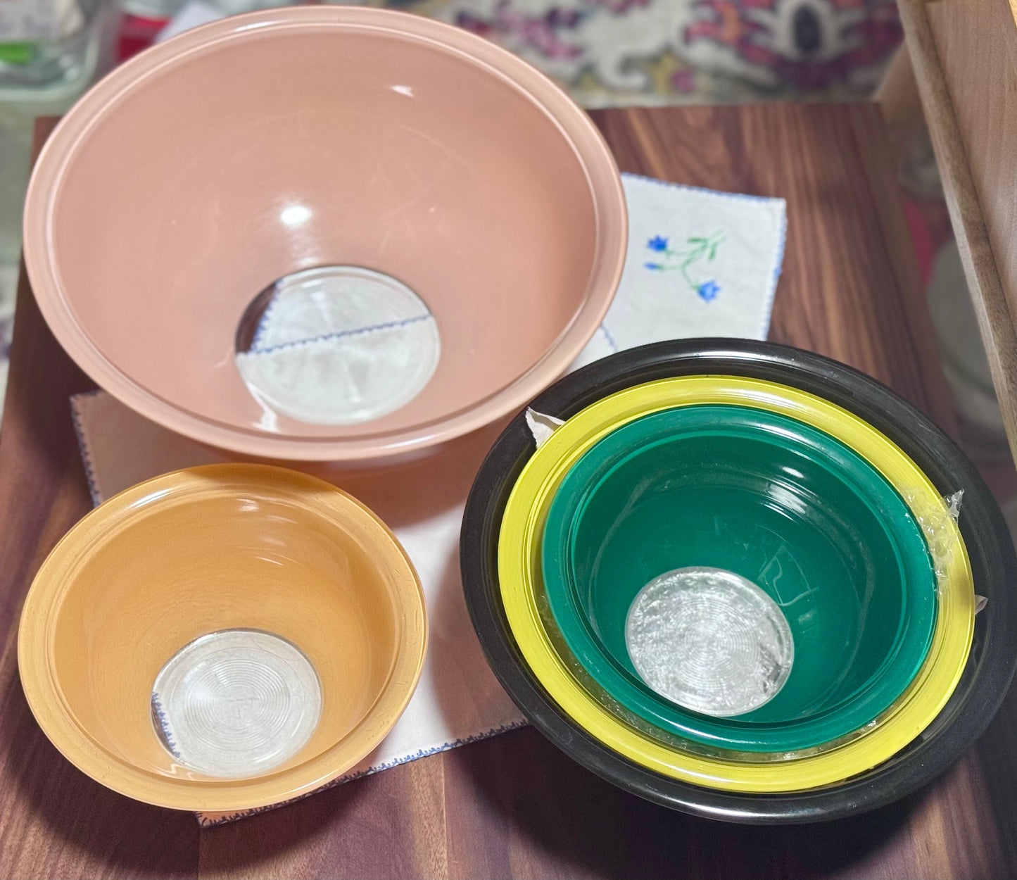 Pyrex 326 Pink Clear Bottom 4 L Mixing Bowl