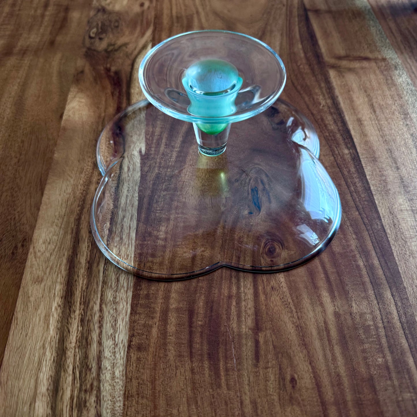 Clear Clover Pedestal Cake Stand with Green Stem
