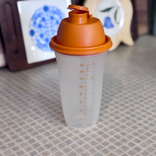 Tupperware All In One Shaker