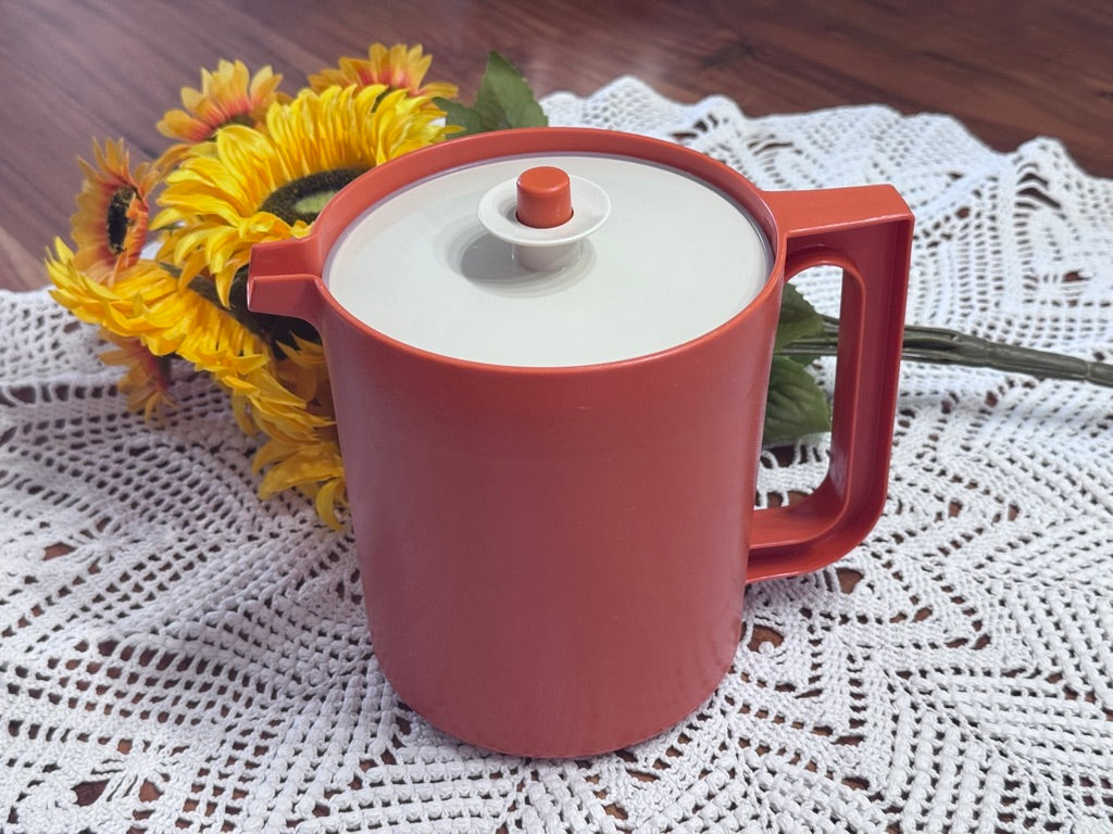 Orange 1575-5 Tupperware Jug/Pitcher with Lid
