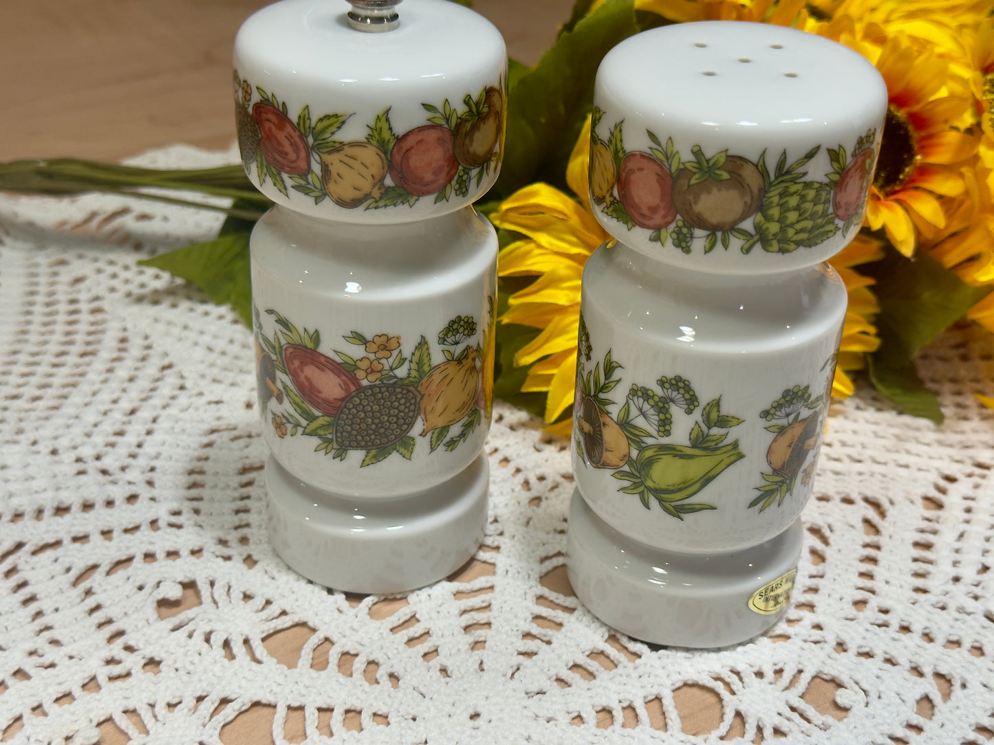 Sears Woodcrest by Styson 'Spice of Life' Ceramic Salt Shaker & Pepper Grinder