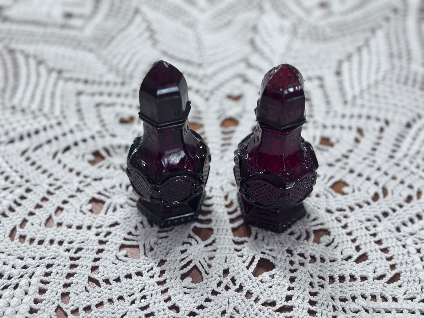 Avon 1876 Cape Cod Collection Salt & Pepper Shakers