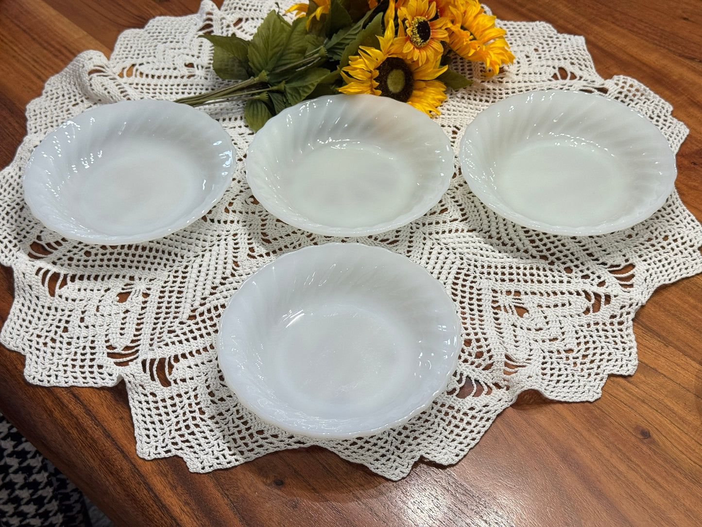 Anchor Hocking Fire-King Milk Glass Swirl Bowls