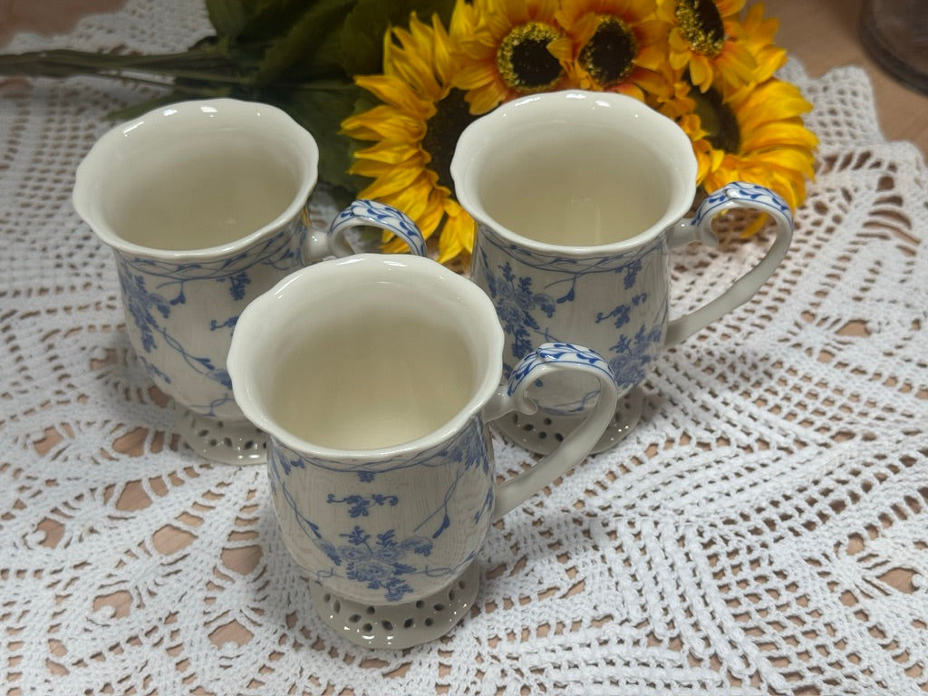 Skye McGhie 'Rose Brocade' Mugs
