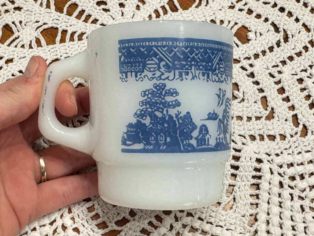Anchor Hocking Fire-King Blue Willow Mug