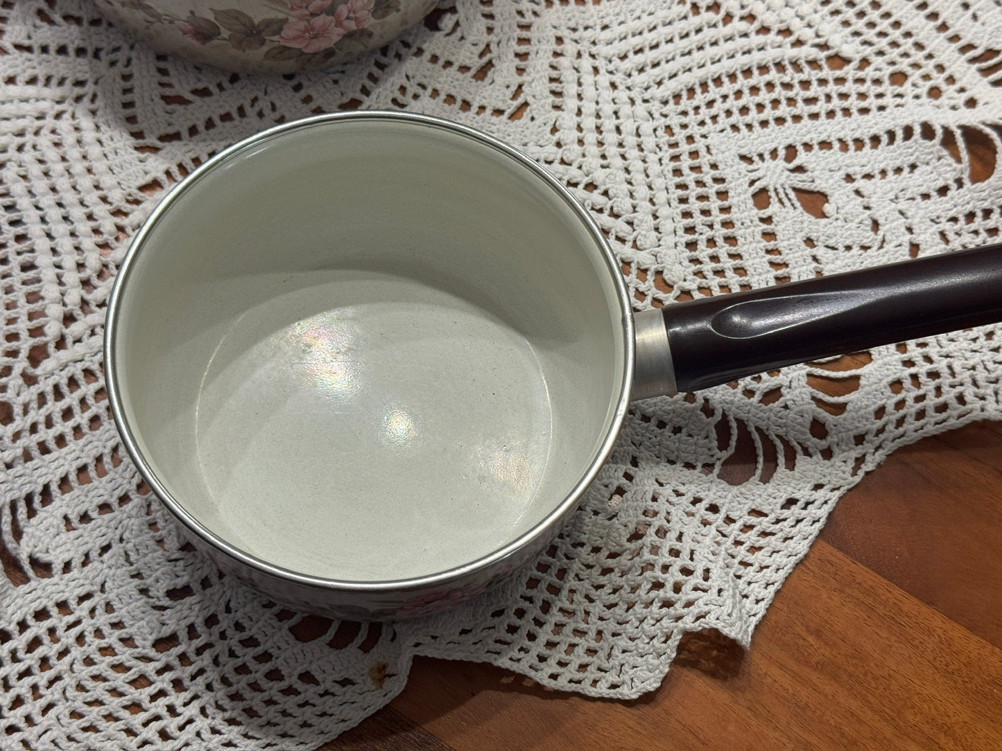 Vintage Pink Floral on Cream/Brown Enamel Saucepan Set