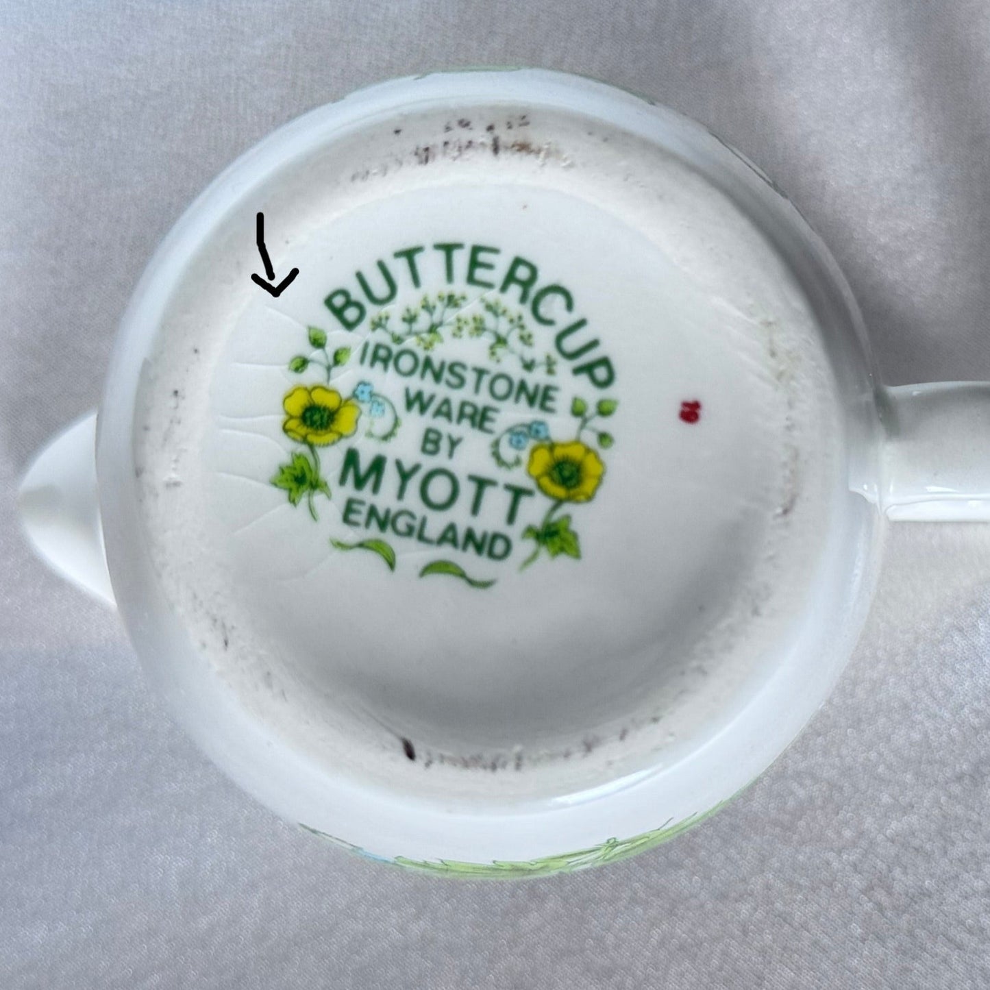 MYOTT Serving Dish & Creamer
