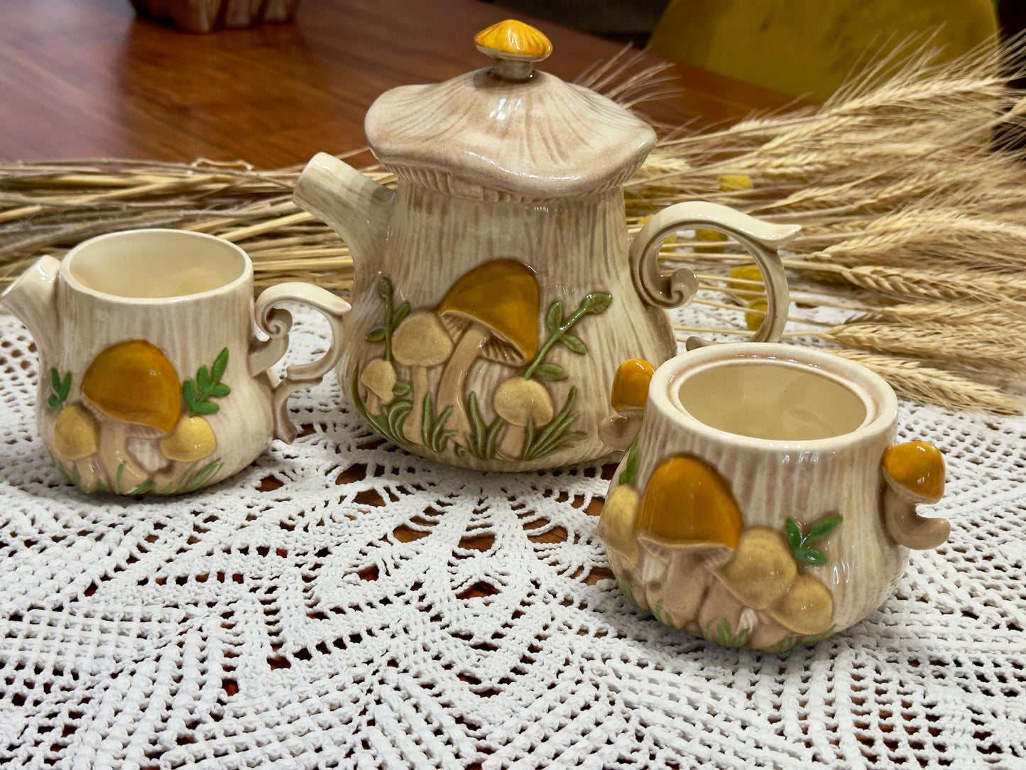 Arnel's Merry Mushroom Tea Set