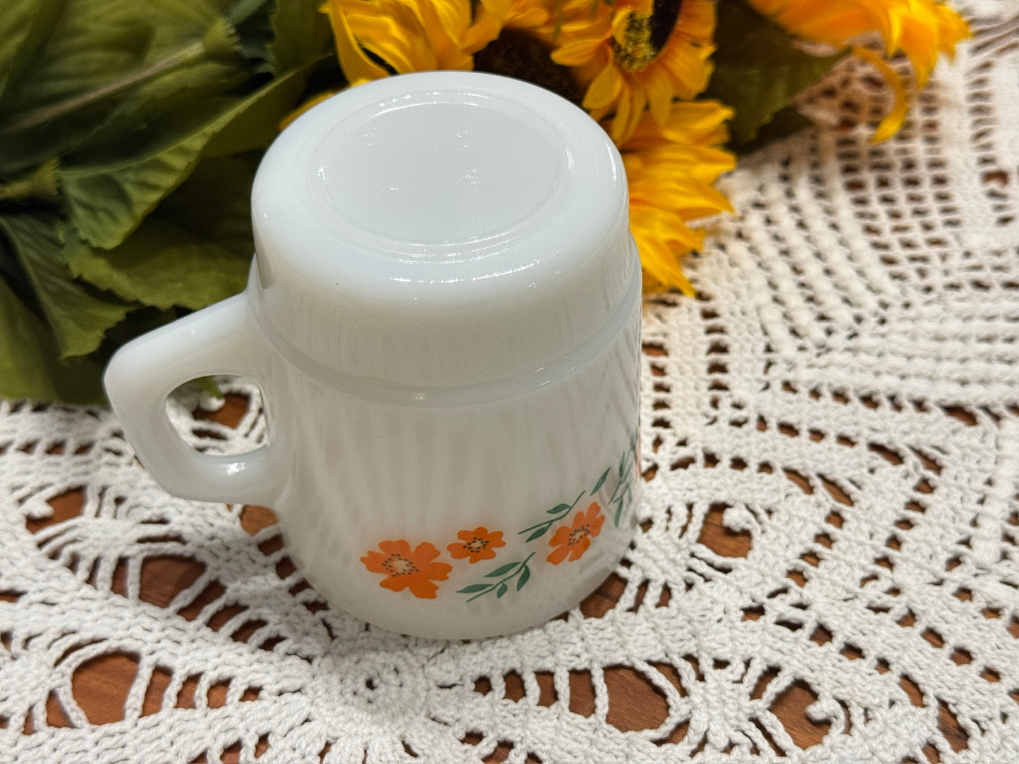 Termocrisa Milk Glass Orange/Green Floral Mug