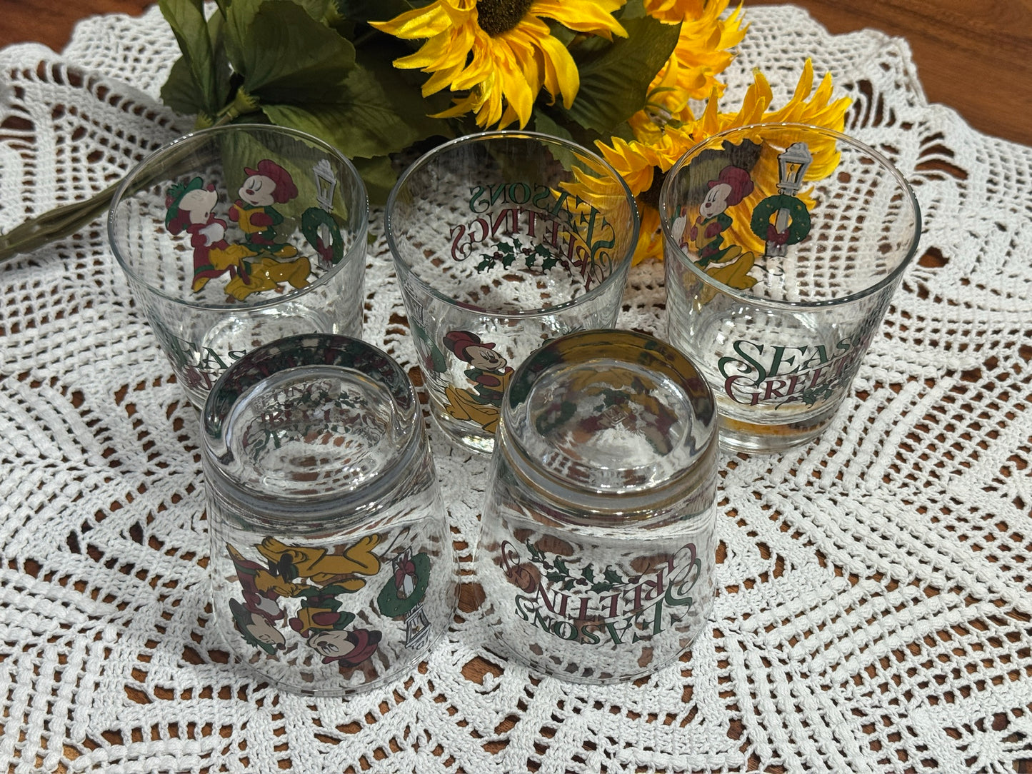 Anchor Hocking Disney Mickey And Friends "Seasons Greetings" Christmas Glasses