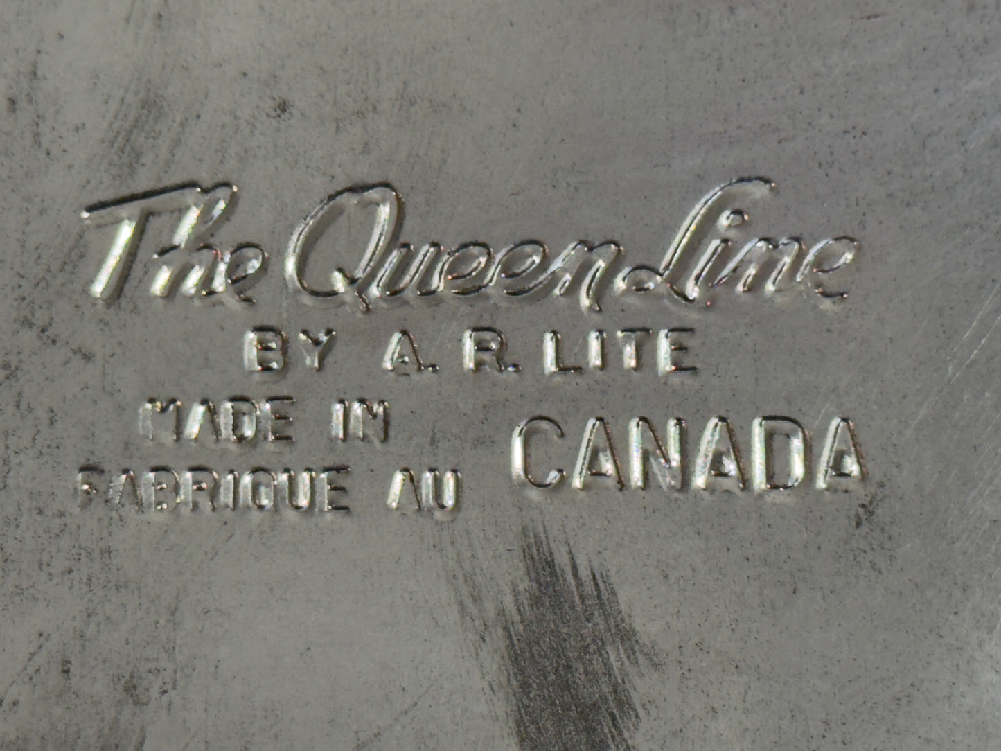 The Queen Line Faux Wood Grain Finish Canister Set