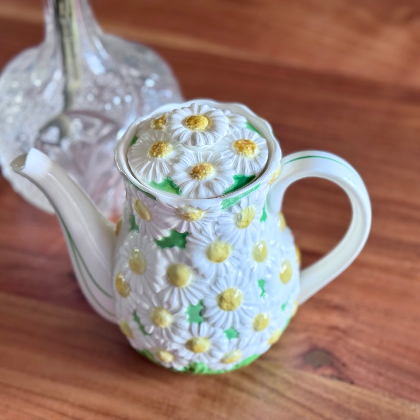Lefton 'Daisytime' Teapot