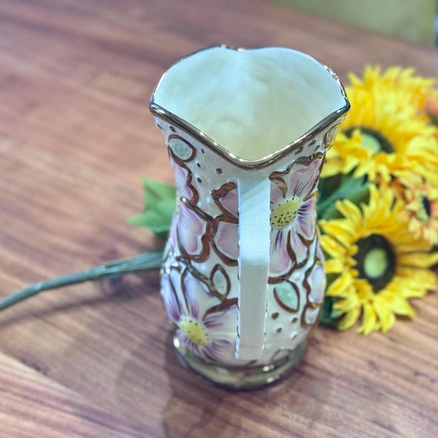 Kensington Ware England Sunflower Jug Vase