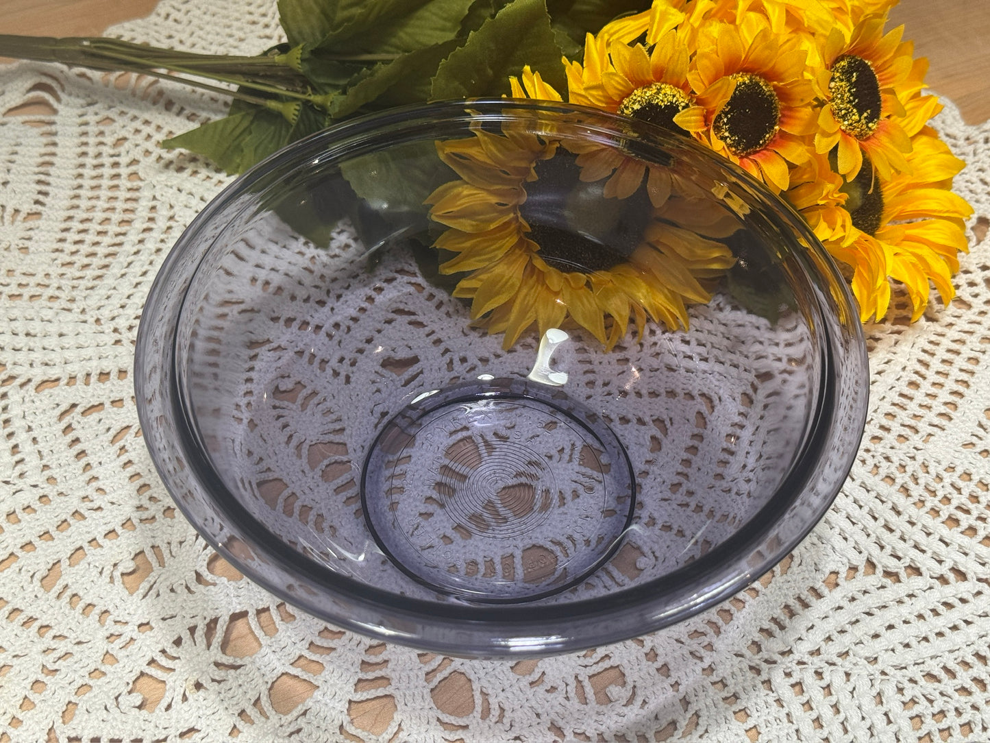 PYREX 232 1.5L Amethyst Mixing Bowl
