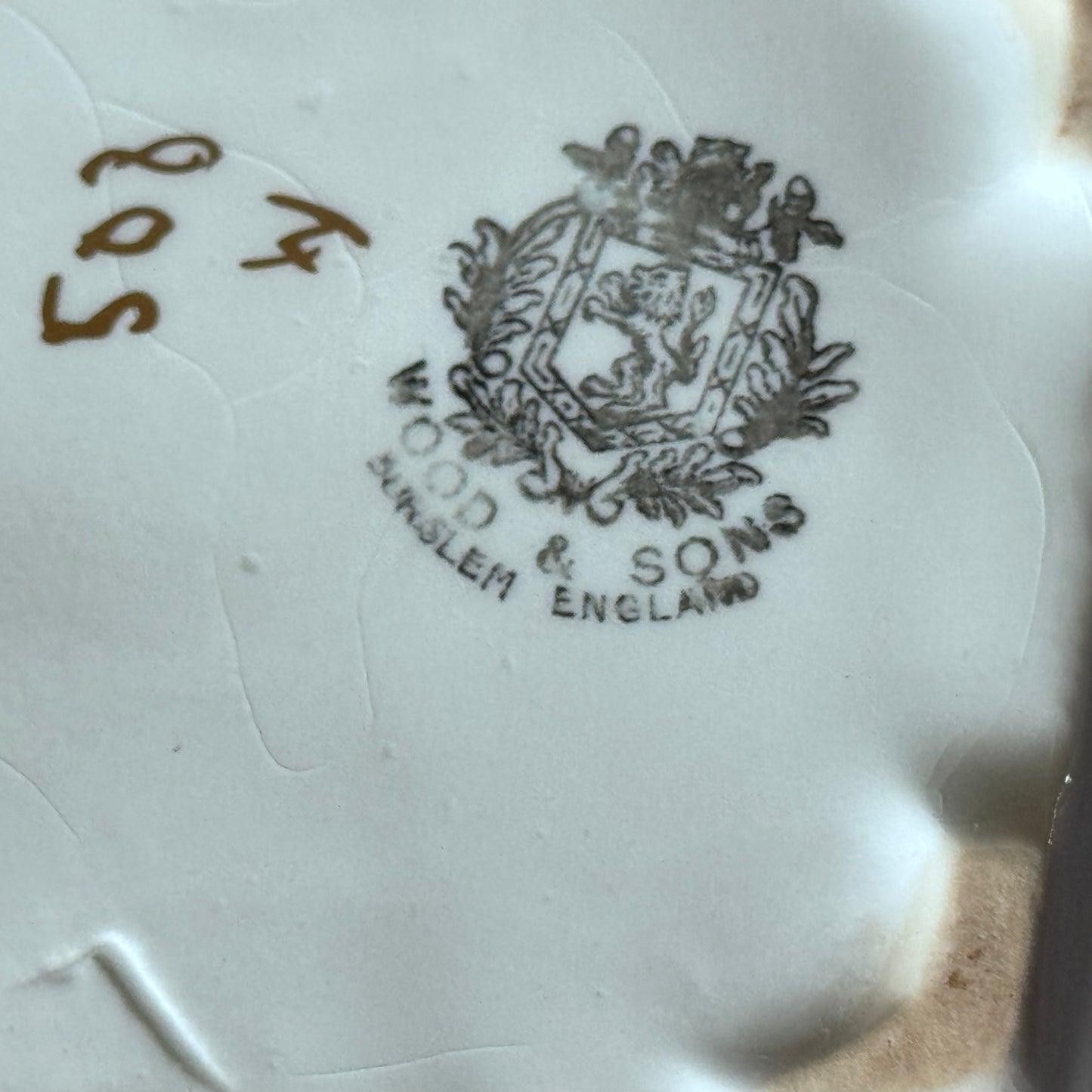 WOOD & SONS White & Gold Teapot