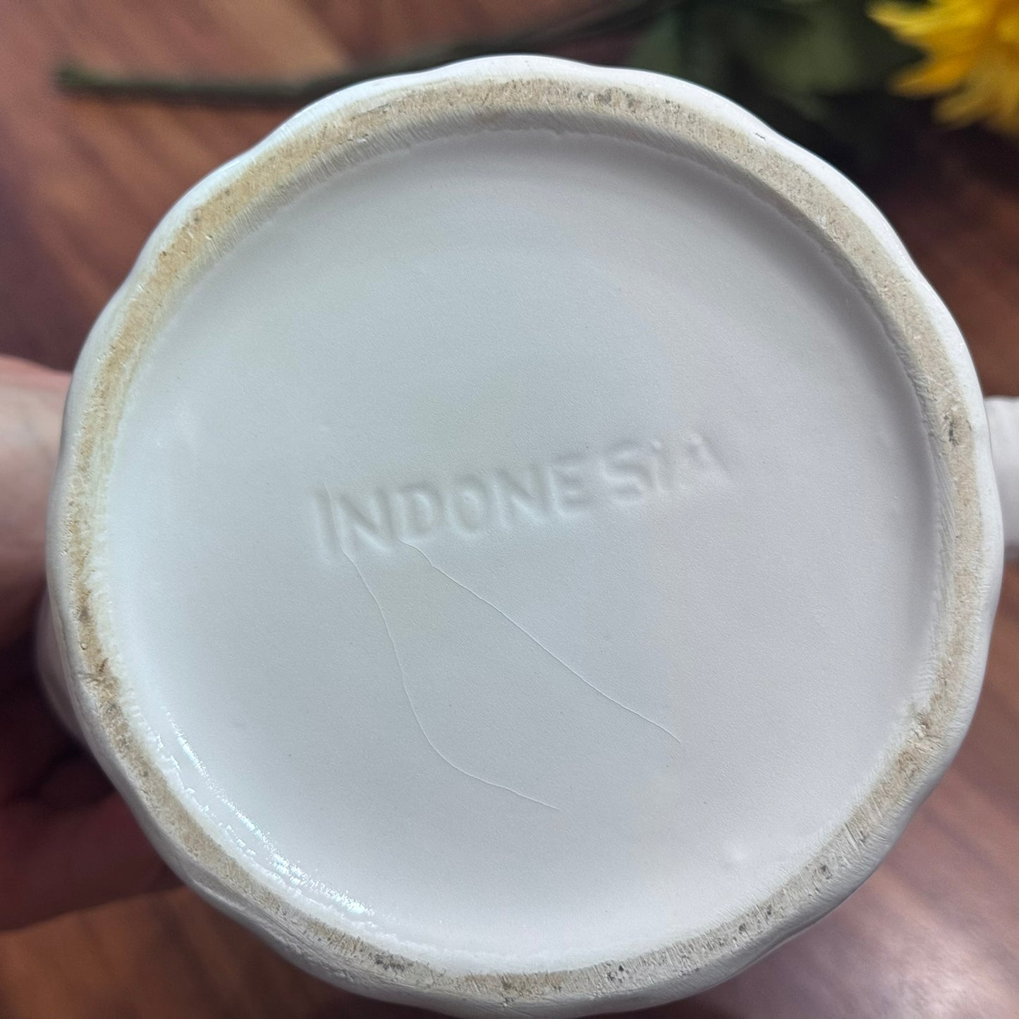 Farmhouse White Basketweave Fruit Teapot