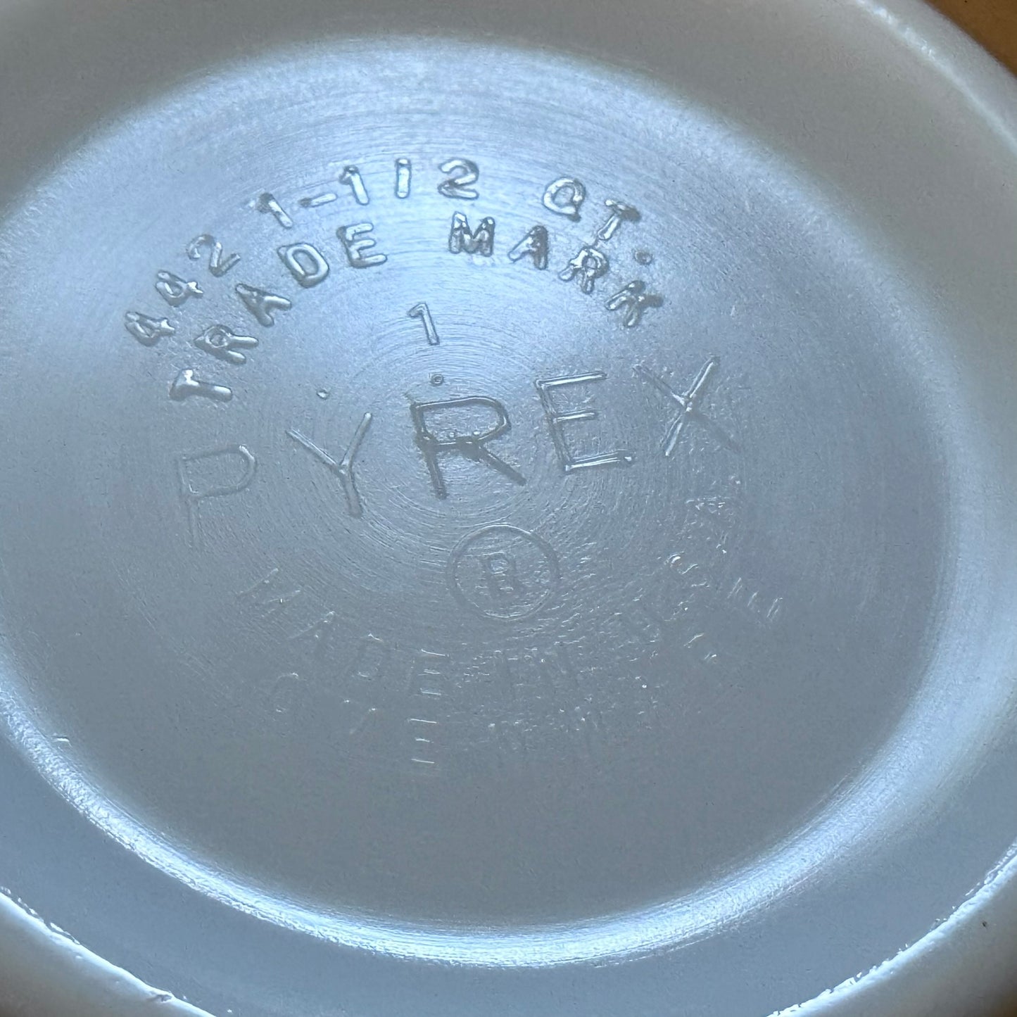 PYREX Old Orchard Set