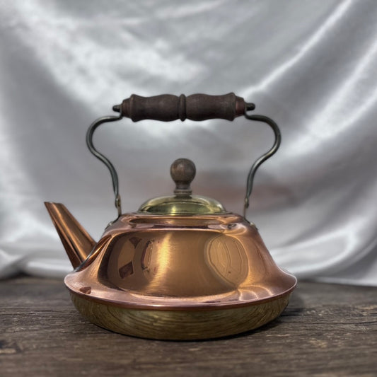 Holland Tea Pot Set