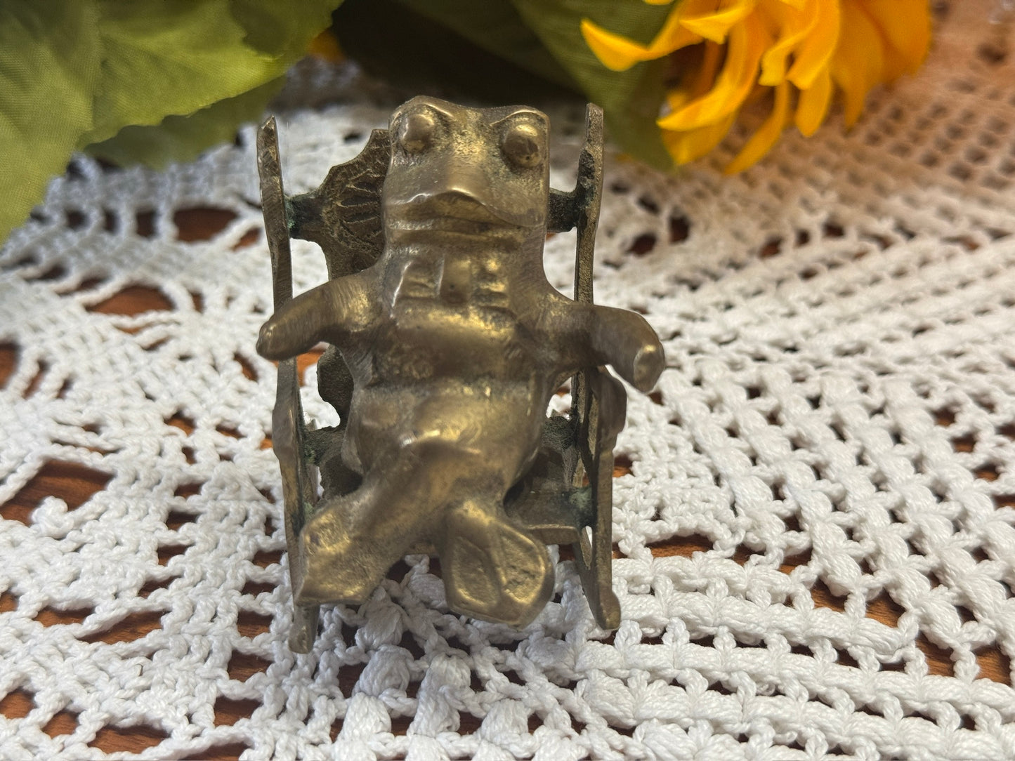 DEL GIF India Brass Rocking Chair Frog