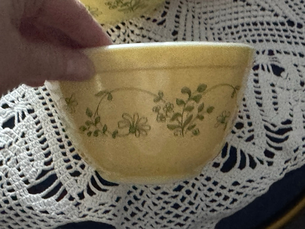 PYREX Shenandoah Nesting Mixing Bowl Set