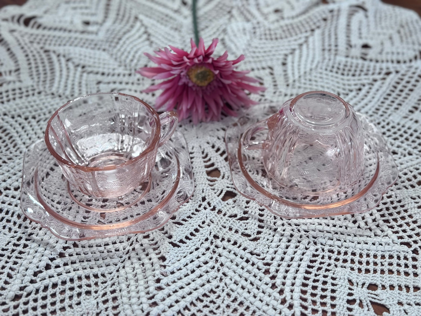 Federal Glass 'Madrid' Pink Depression Glass Teacup & Saucer