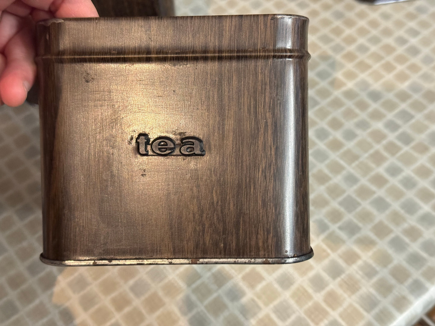 The Queen Line Faux Wood Grain Finish Canister Set