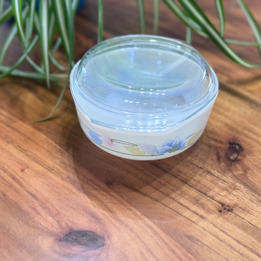 Arcuisine Milk Glass Casserole Dish