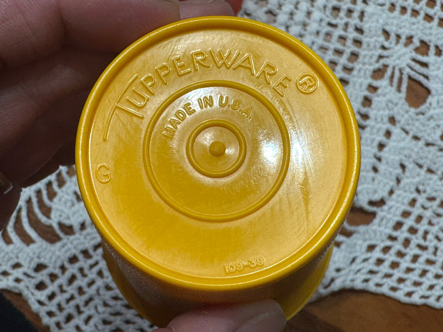 Tupperware 109 Nesting Tumblers