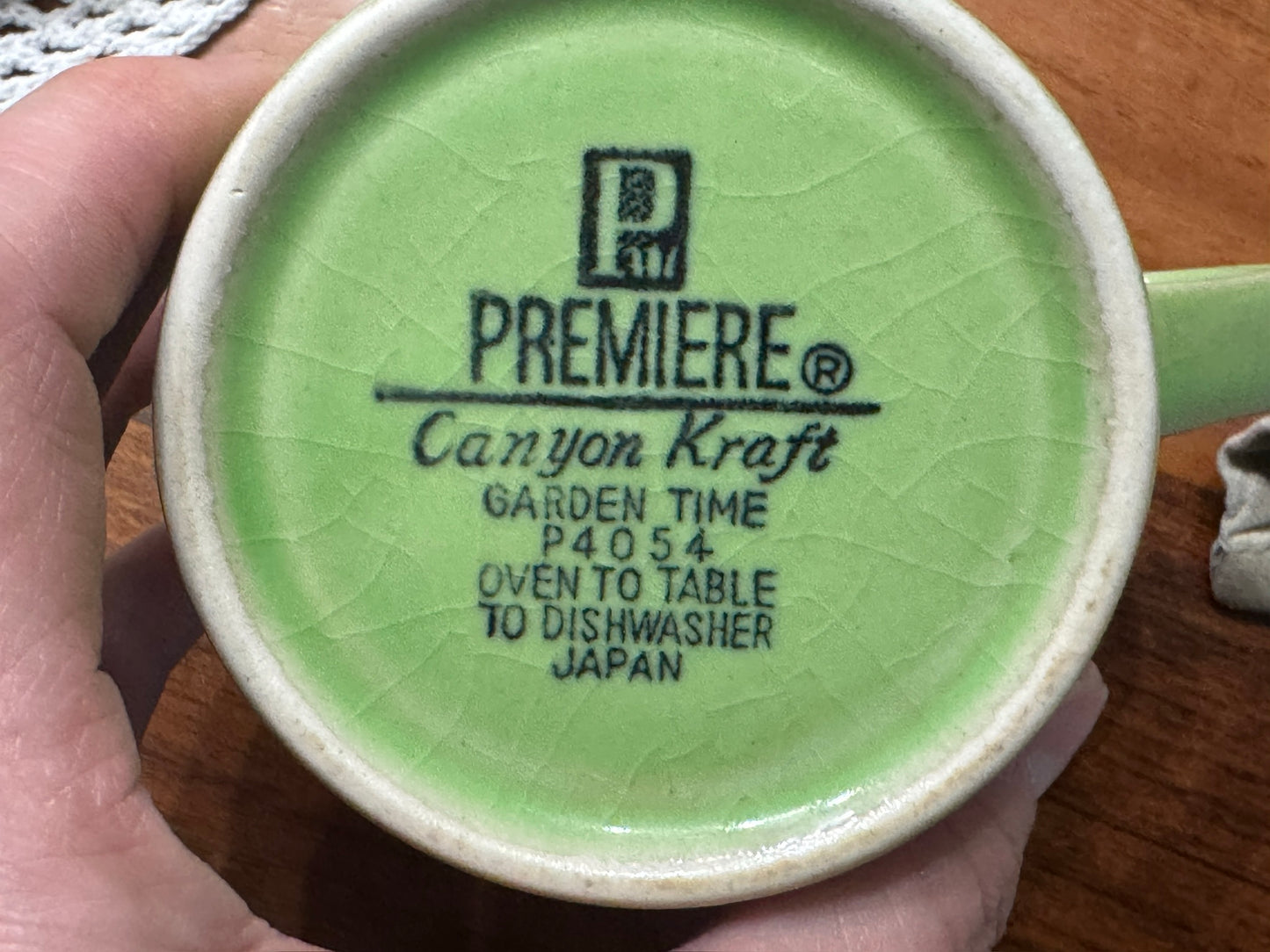PREMIERE Canyon Kraft Garden Time Dinnerware Set