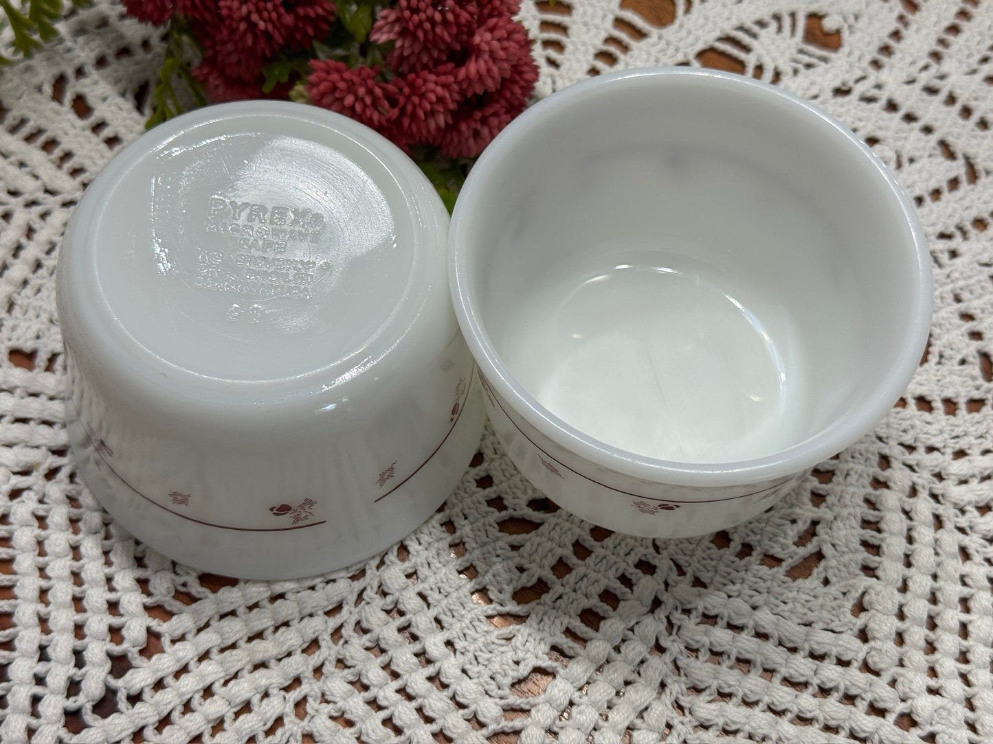PYREX 'Burgundy Rose' Sugar Bowl