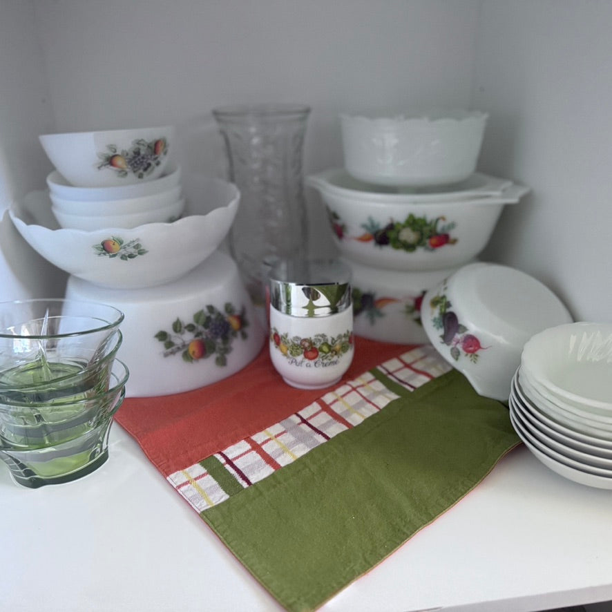Gemco/Corningware "Spice of Life" Creamer