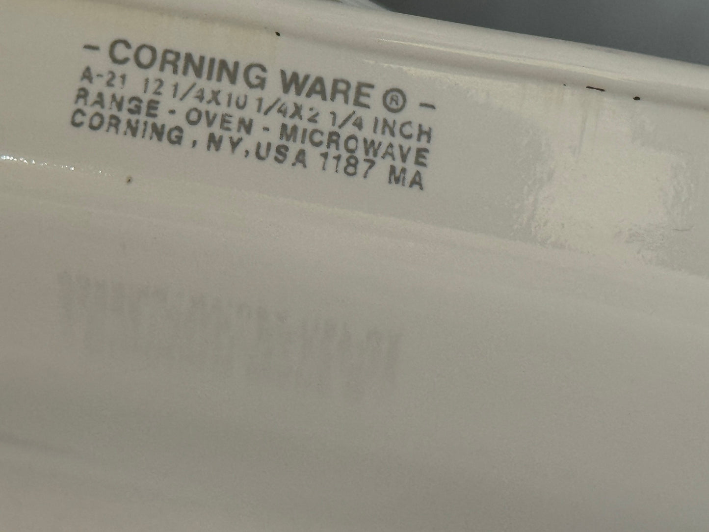 Spice of Life 'L'Echalote Corning Ware A-21 12 1/4" x 10 1/4" x 2 1/4"