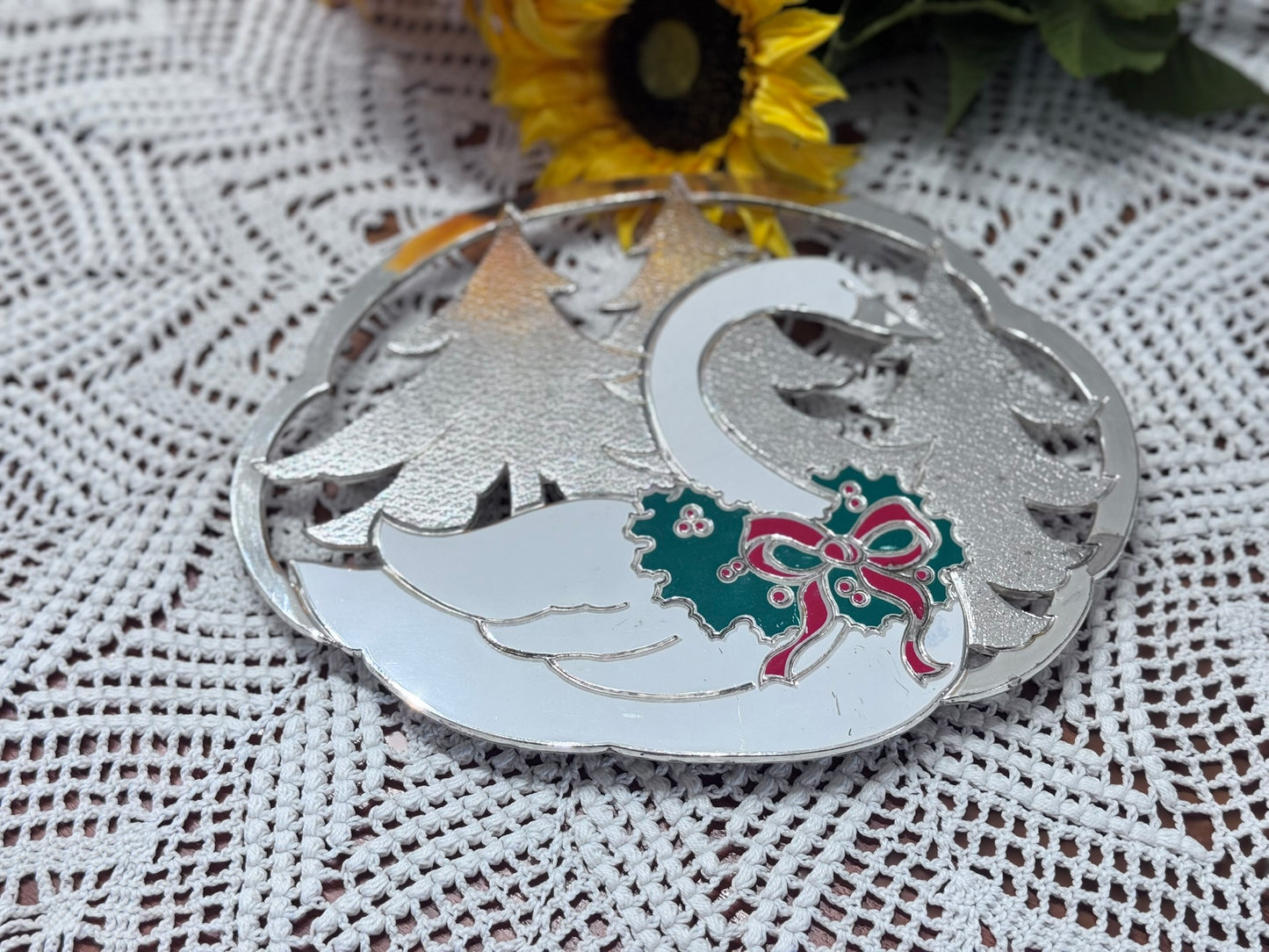 WM.A. Rogers Christmas Swan Trivet
